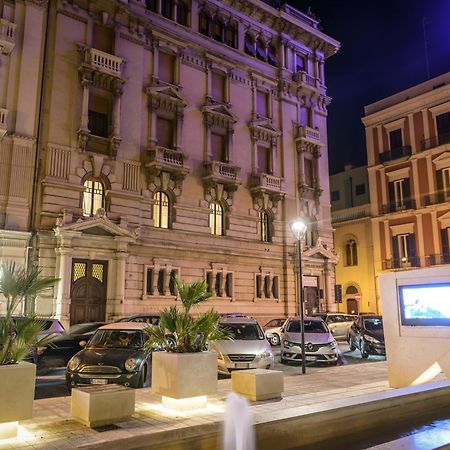 Art View Luxury Apartment Бари Экстерьер фото