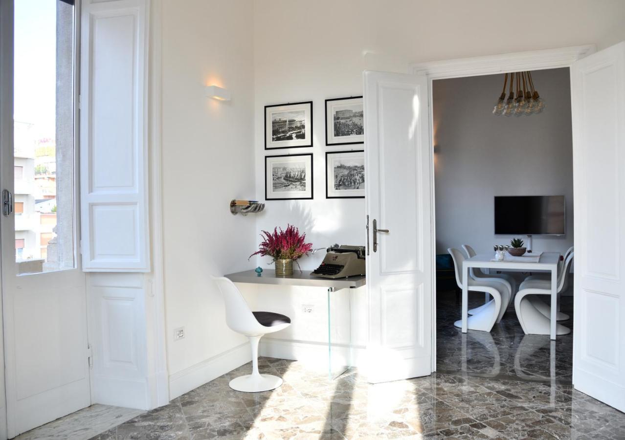 Art View Luxury Apartment Бари Экстерьер фото
